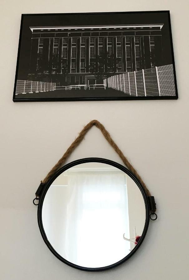Downtown Apartment Berlin Friedrichshain Luaran gambar