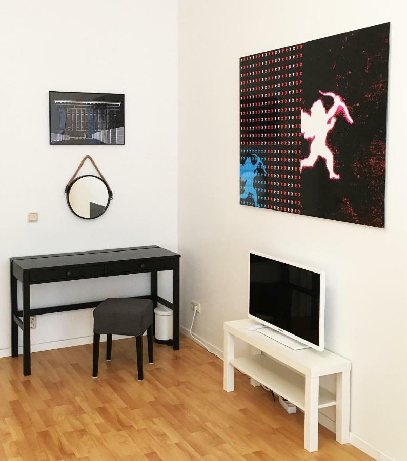 Downtown Apartment Berlin Friedrichshain Luaran gambar